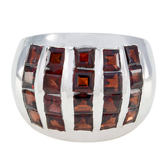 Hannah antique Red multiple Ring