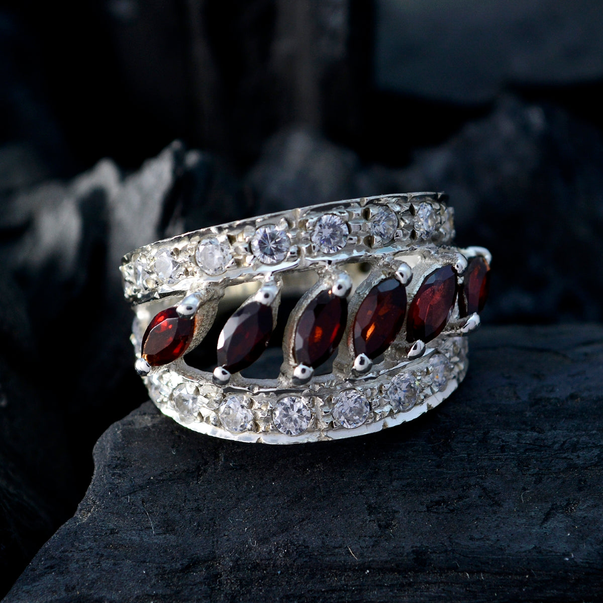 Katarina Abstract Red Hexa Ring