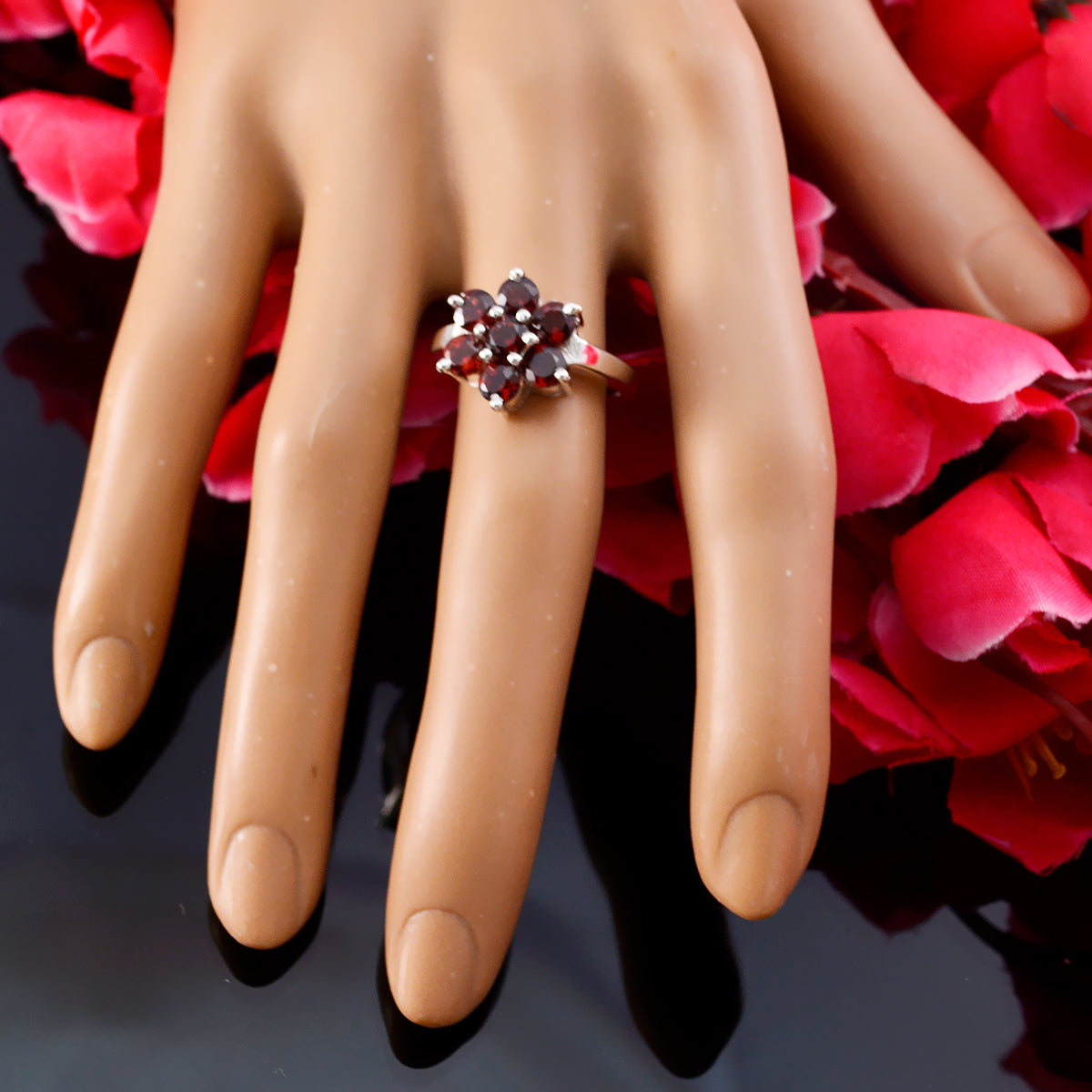 Aisha Luxurious Red Hepta Ring