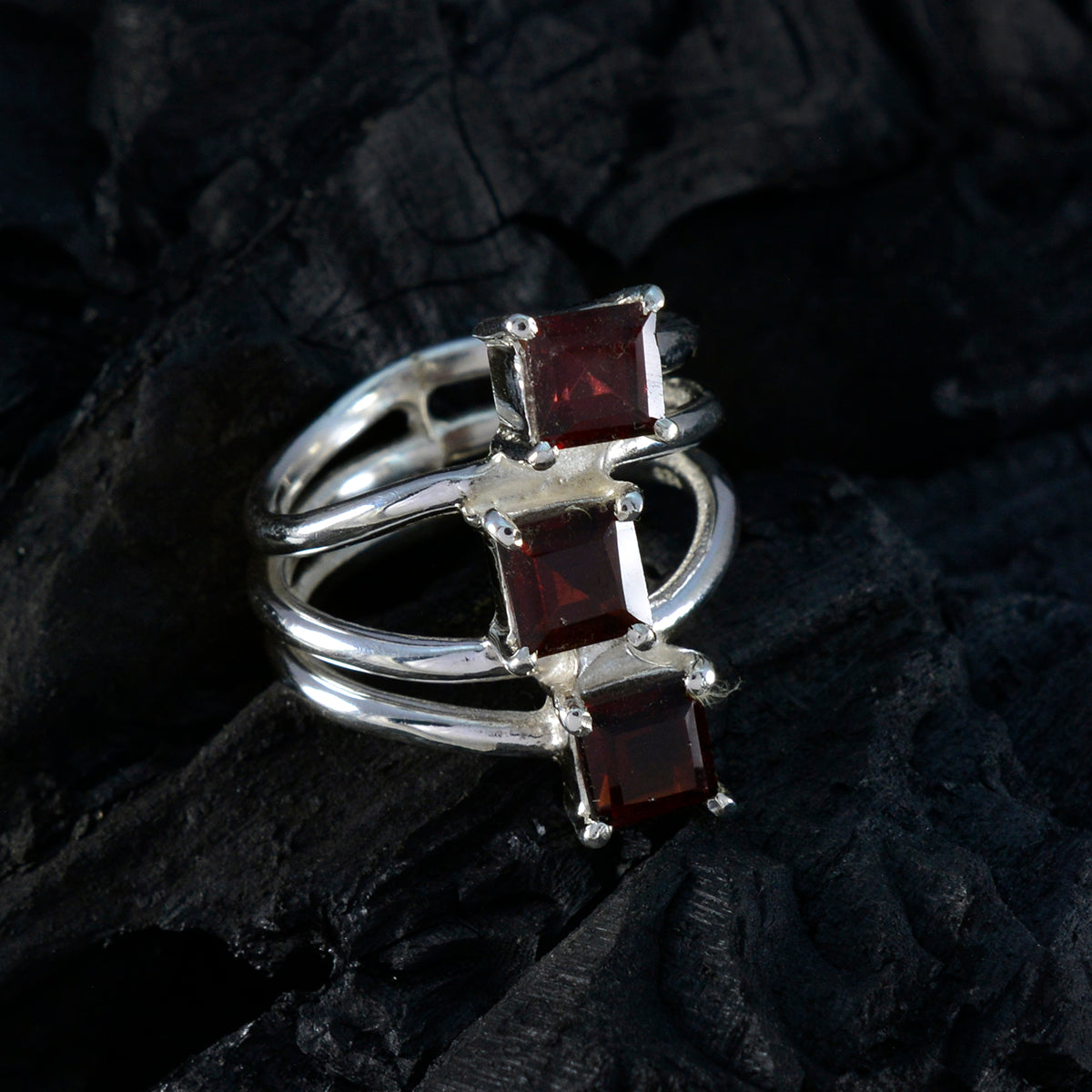 Natcha Trendy Red Trilogy Ring