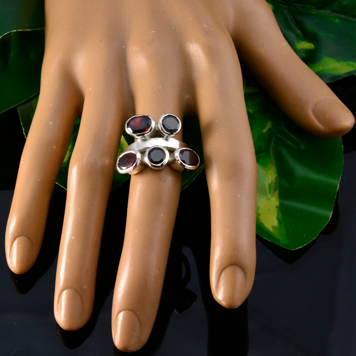 Teresa Modern Red Penta Ring