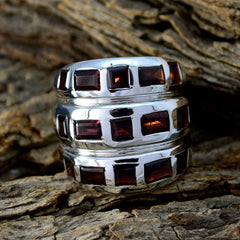 Lily Cocktail Red multiple Ring