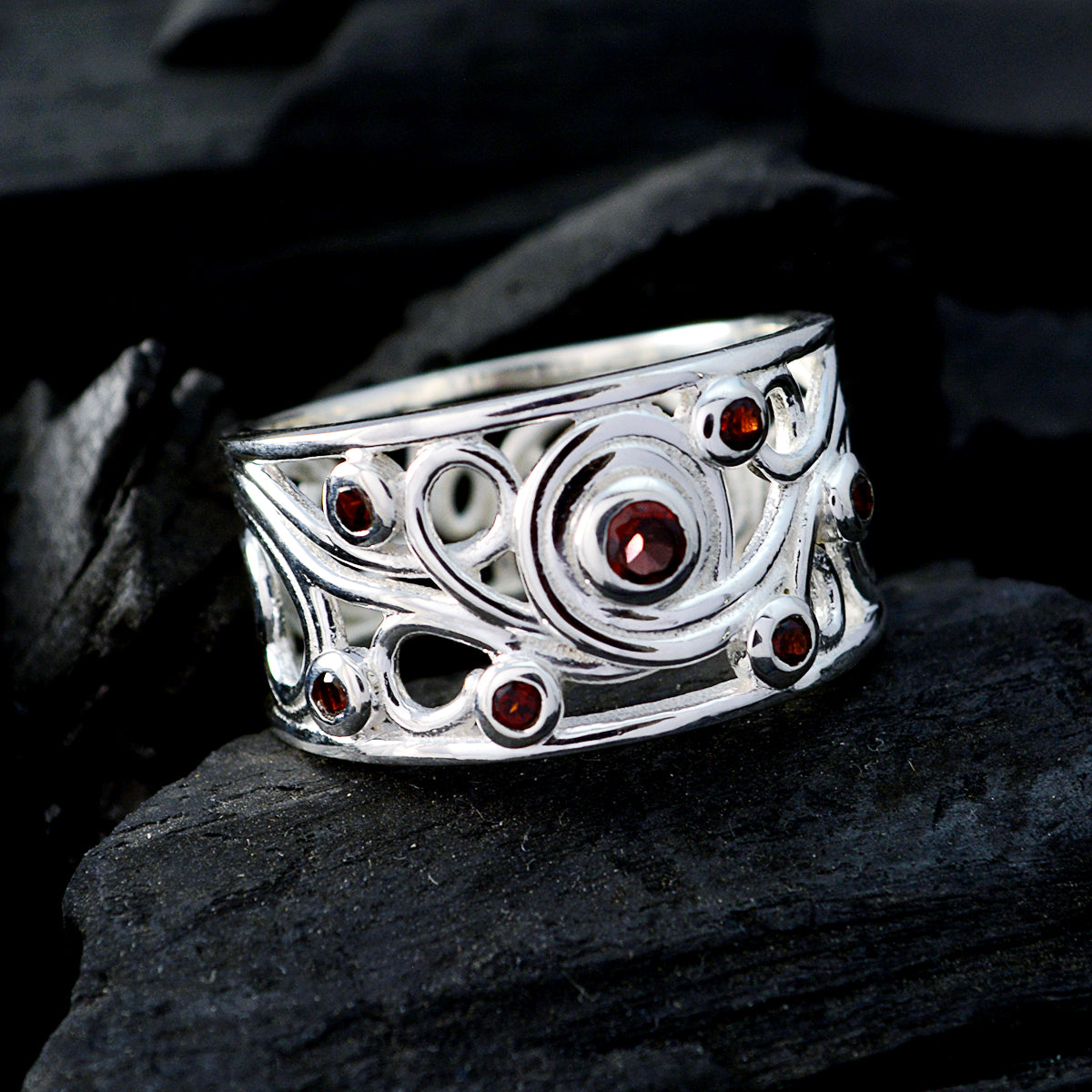 Kristine Bubble Red multiple Ring