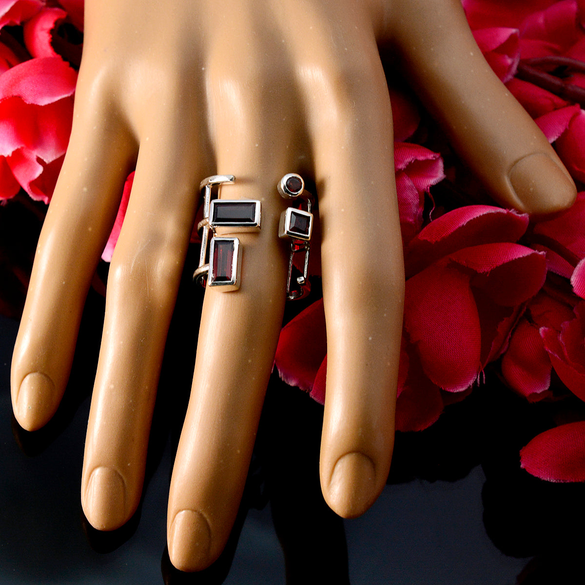 Elena Signet Red quarter Ring