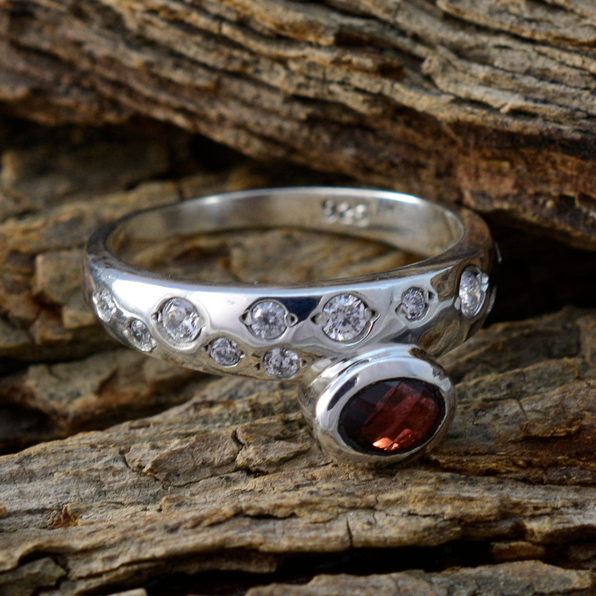 Kristine Romantic Red Halo Ring