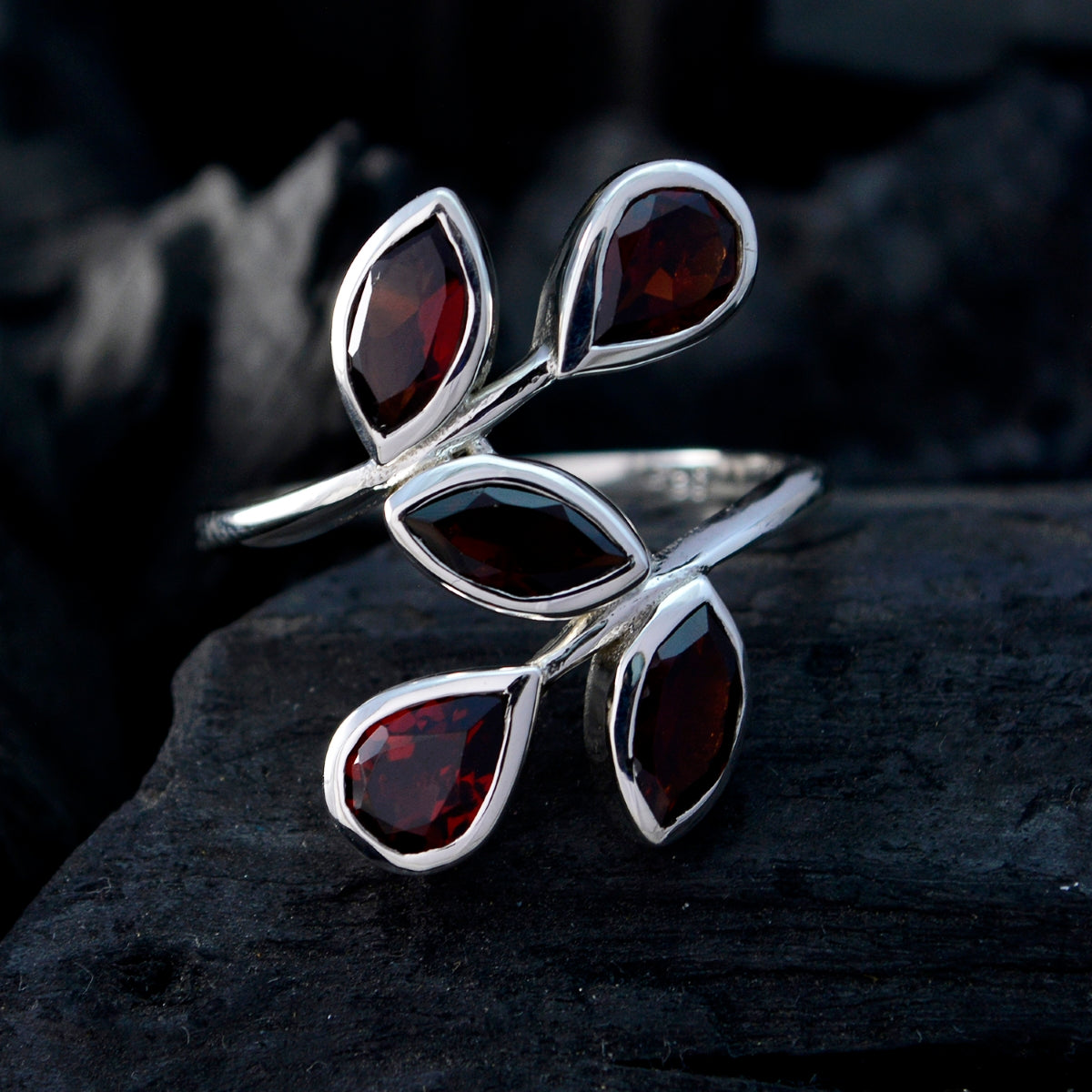 Saanvi Abstract Red Penta Ring