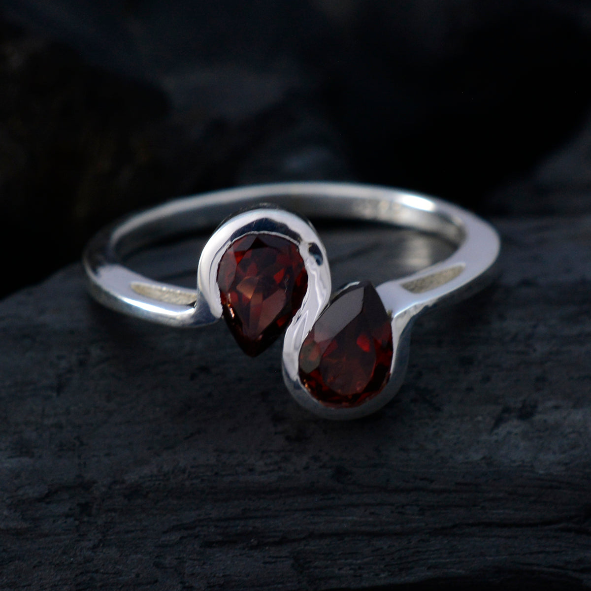 Hina Boho Red Toi et Moi Ring