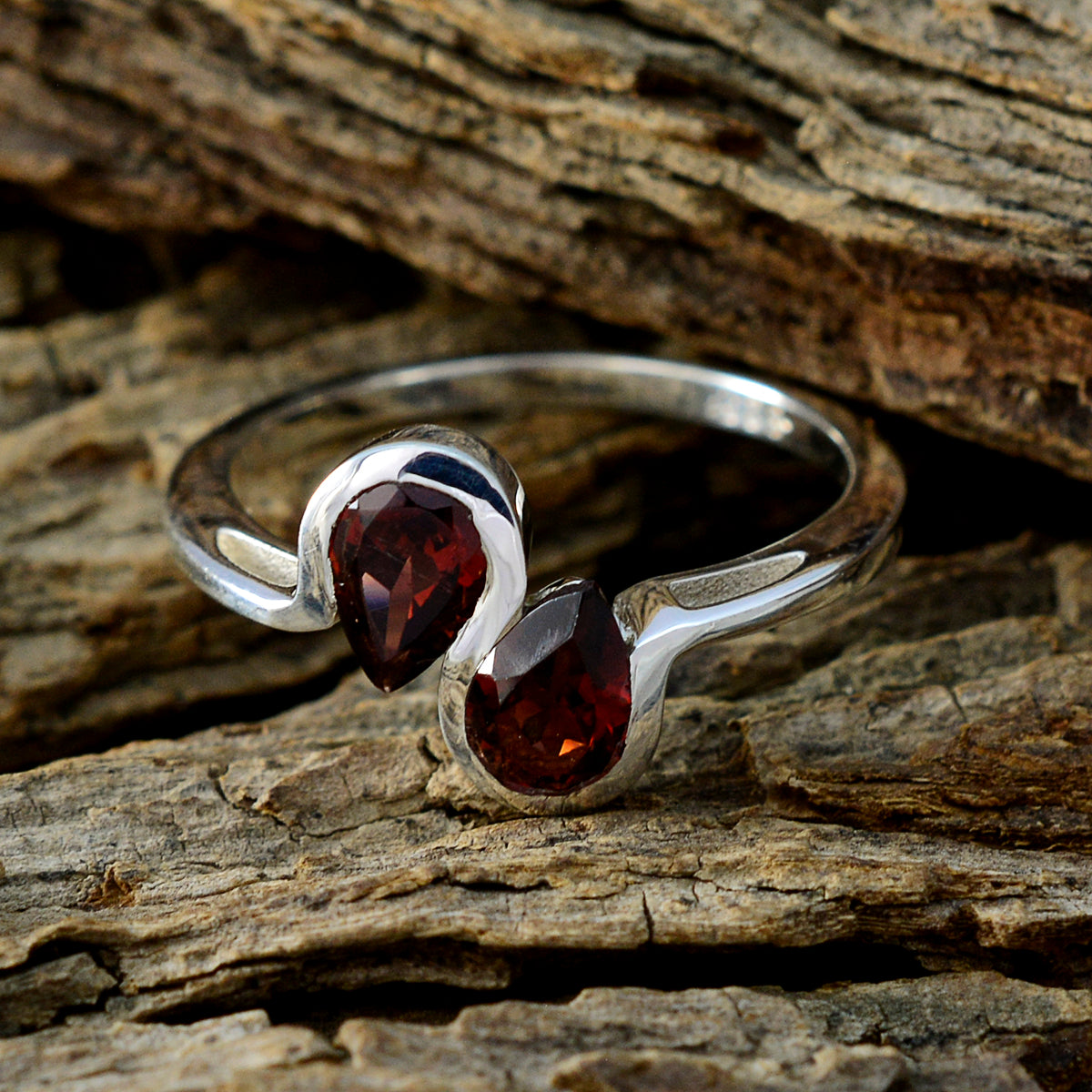 Hina Boho Red Toi et Moi Ring