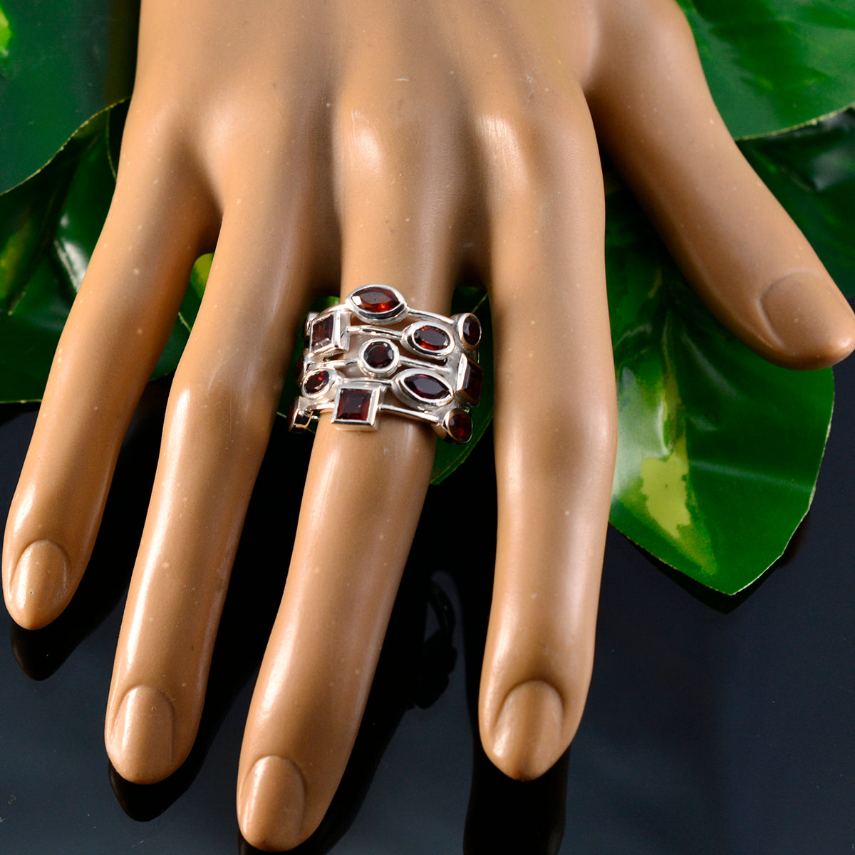 Freya Trendy Red multiple Ring