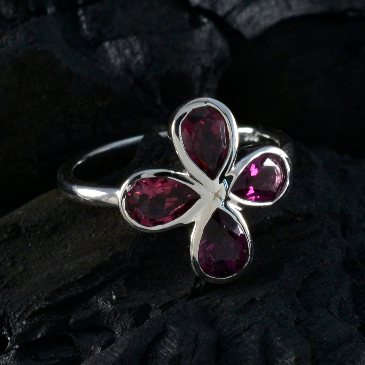 Ayesha Floral Red quarter Ring