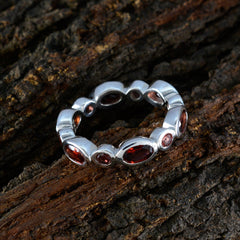Zoey Eternity Red multiple Band