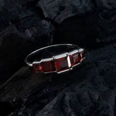 Aiko Sophisticated Red Penta Ring
