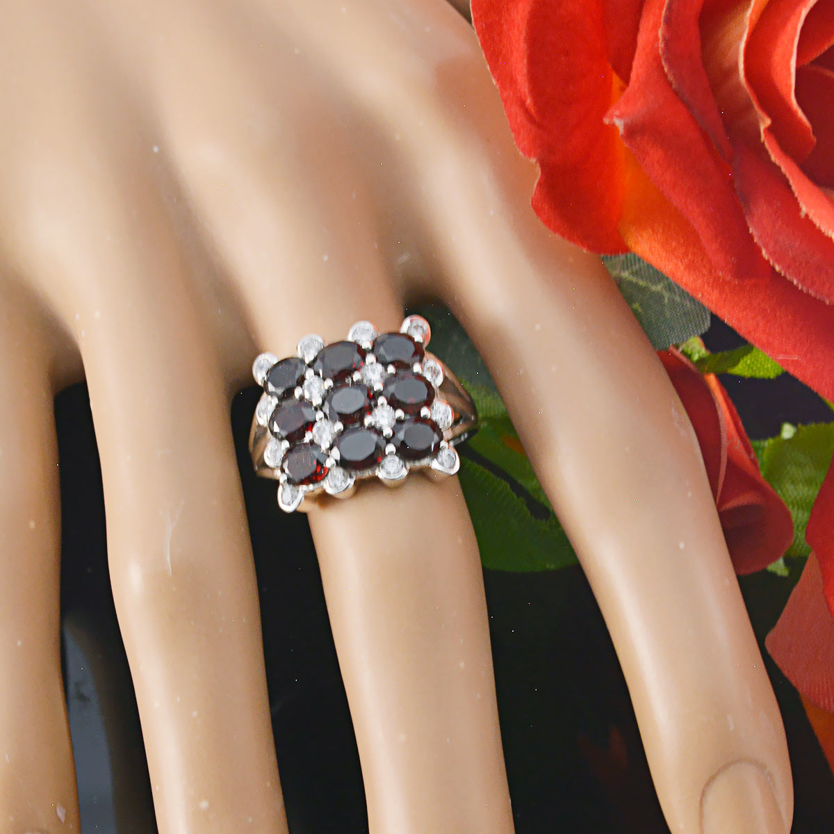 Camilla Glamorous Red Navratna Ring