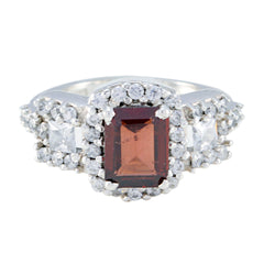 Siti Graceful Red Halo Ring