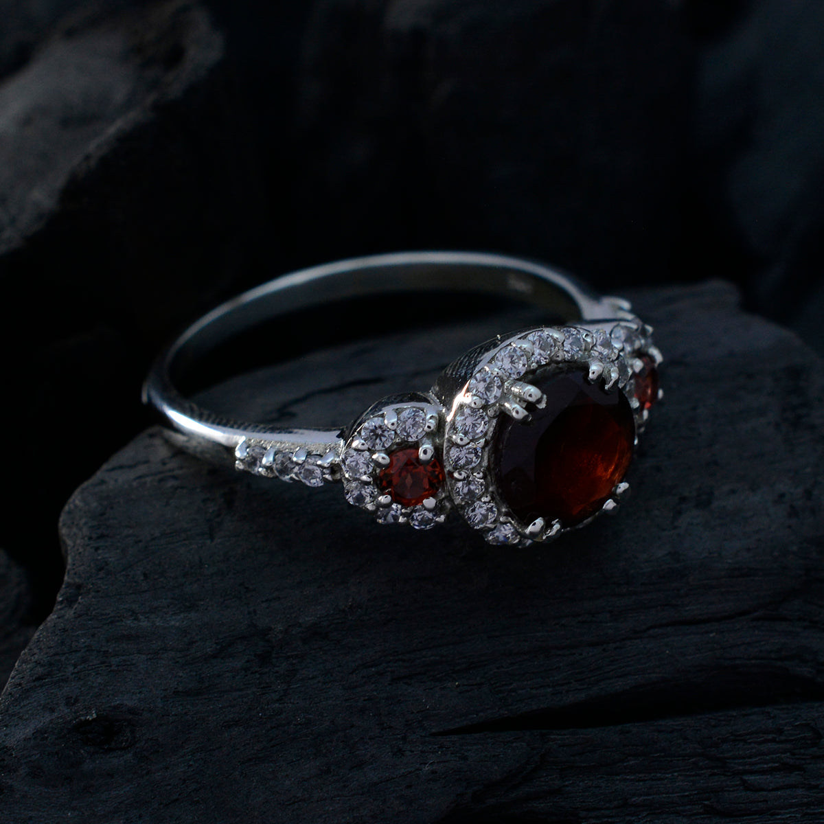 Maria Cultural Red Halo Ring