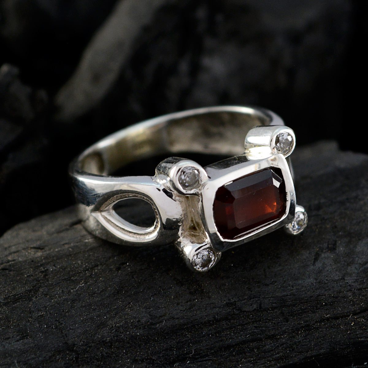 Aisha Artisan Red Halo Ring