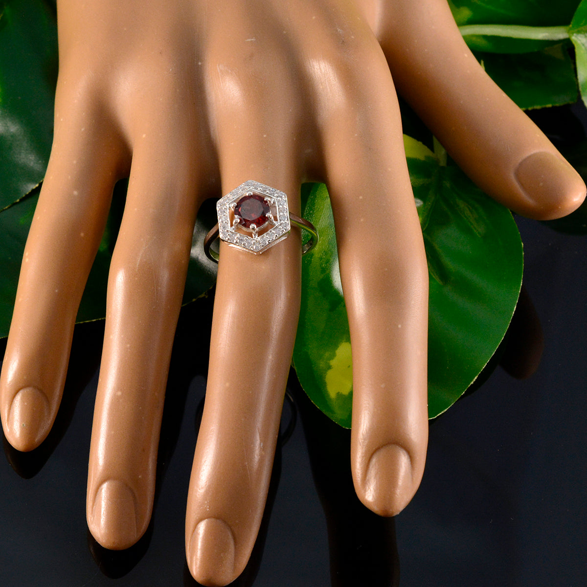 Aiko Graceful Red Halo Ring