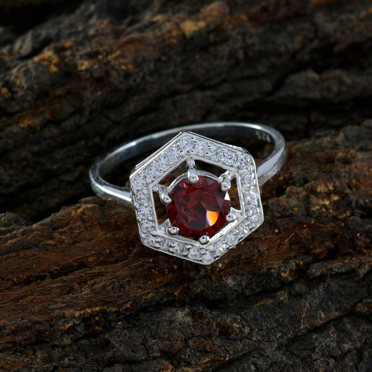 Aiko Graceful Red Halo Ring