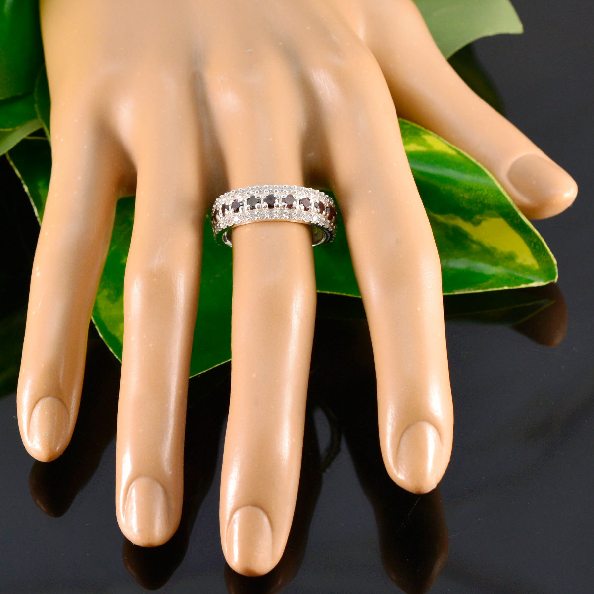 Araya Graceful Red multiple Band