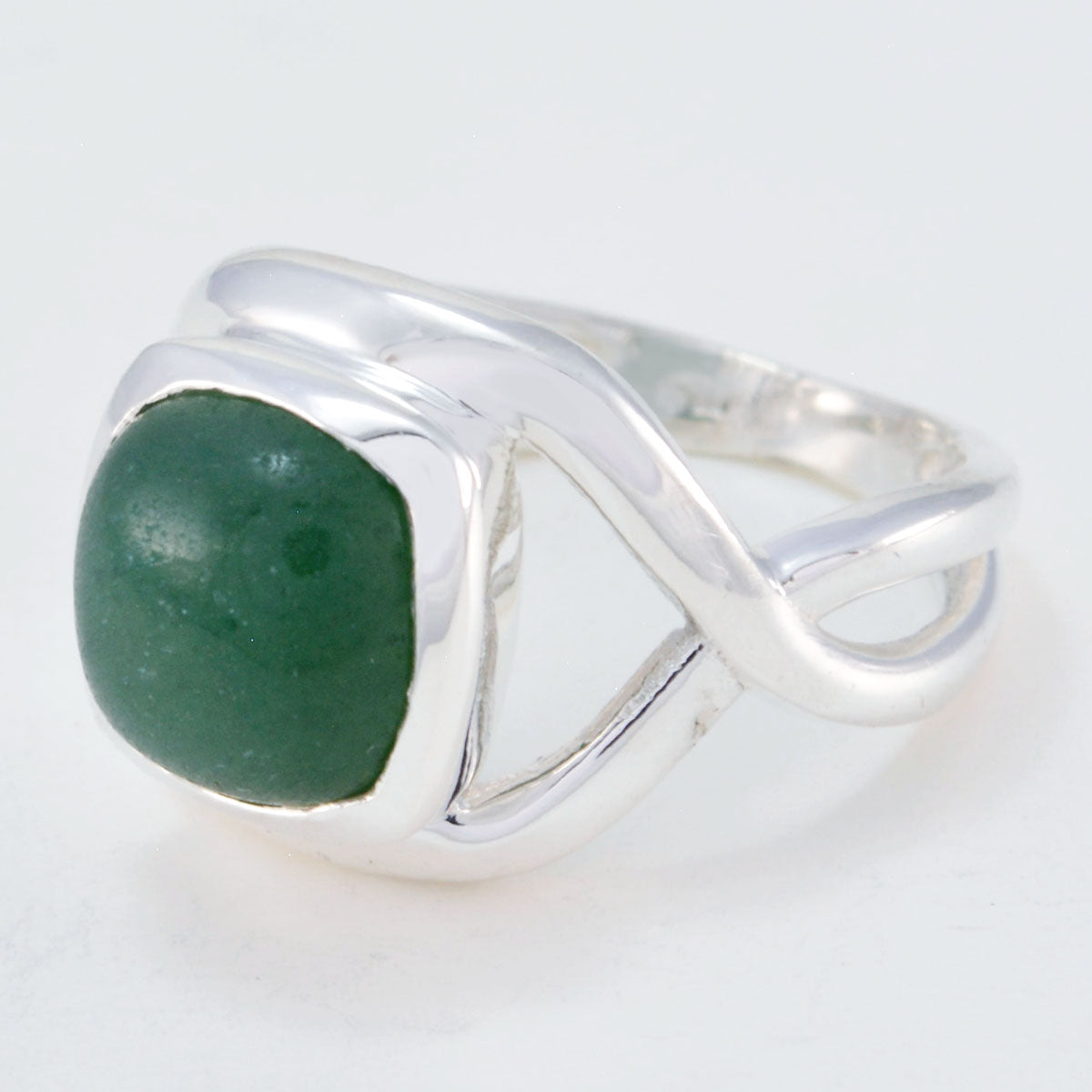 Maria Modern Green Solitaire Ring