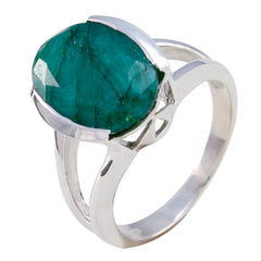 zazlle Luxurious Green Solitaire Ring