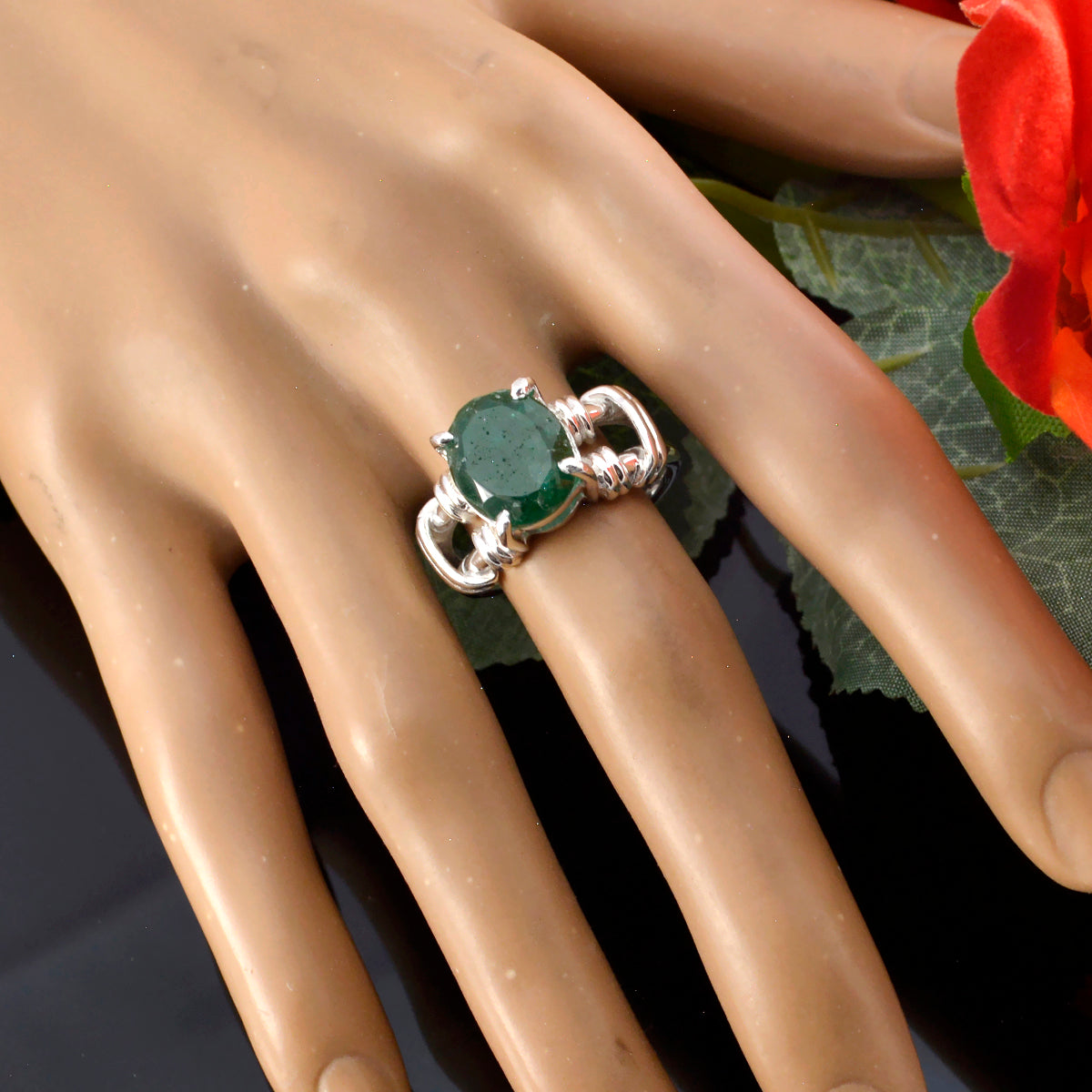 Emilia Rope-Wire Green Solitaire Ring
