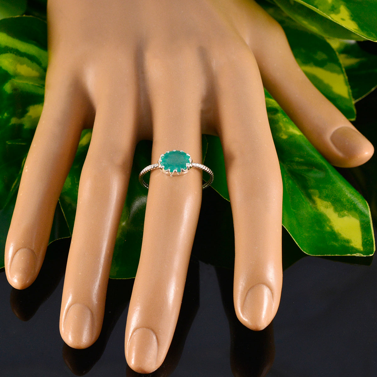 Lakshmi Twist Green Solitaire Ring