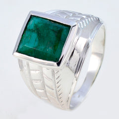 Abigail Ethnic Green Solitaire Ring