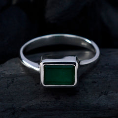 Rosa Feminine Green Solitaire Ring