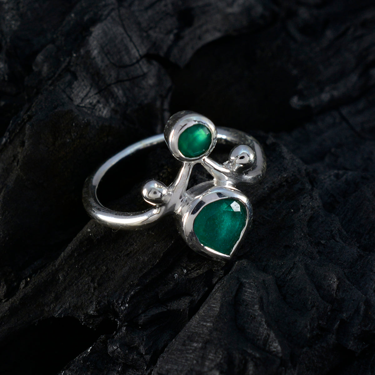 Nisa Love Green Toi et Moi Ring