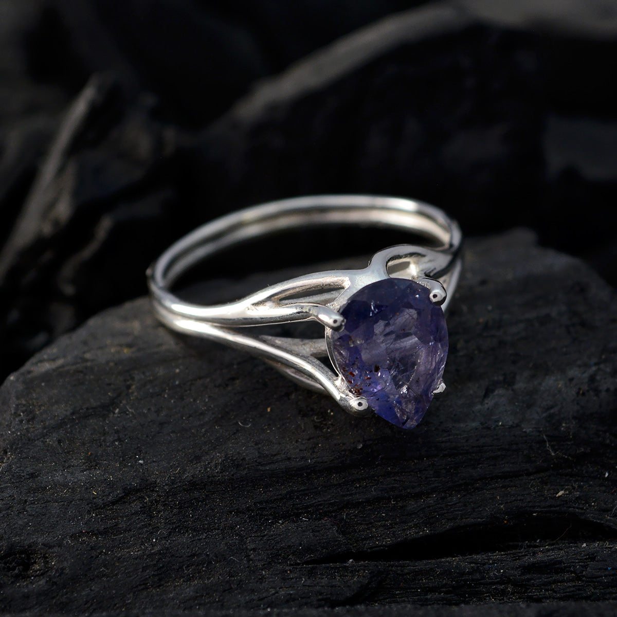 Wen wedding Blue Solitaire Ring