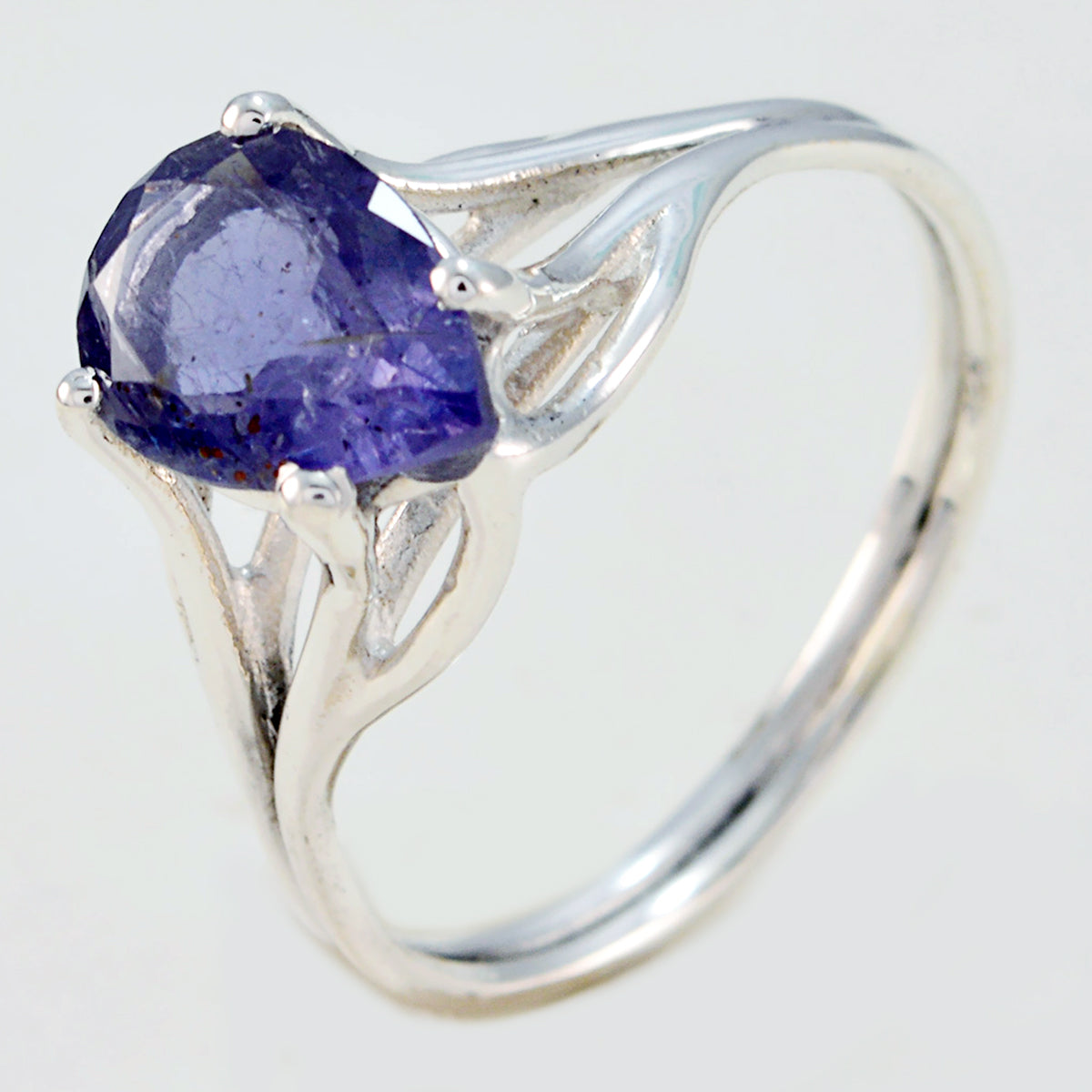 Wen wedding Blue Solitaire Ring