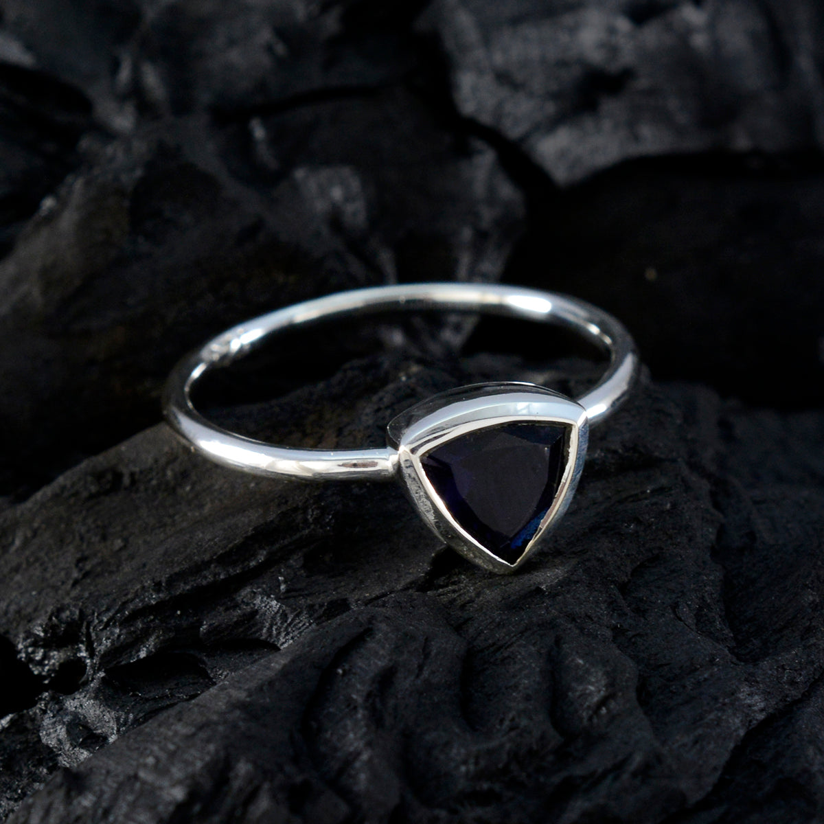 zazlle Geometric Blue Solitaire Ring