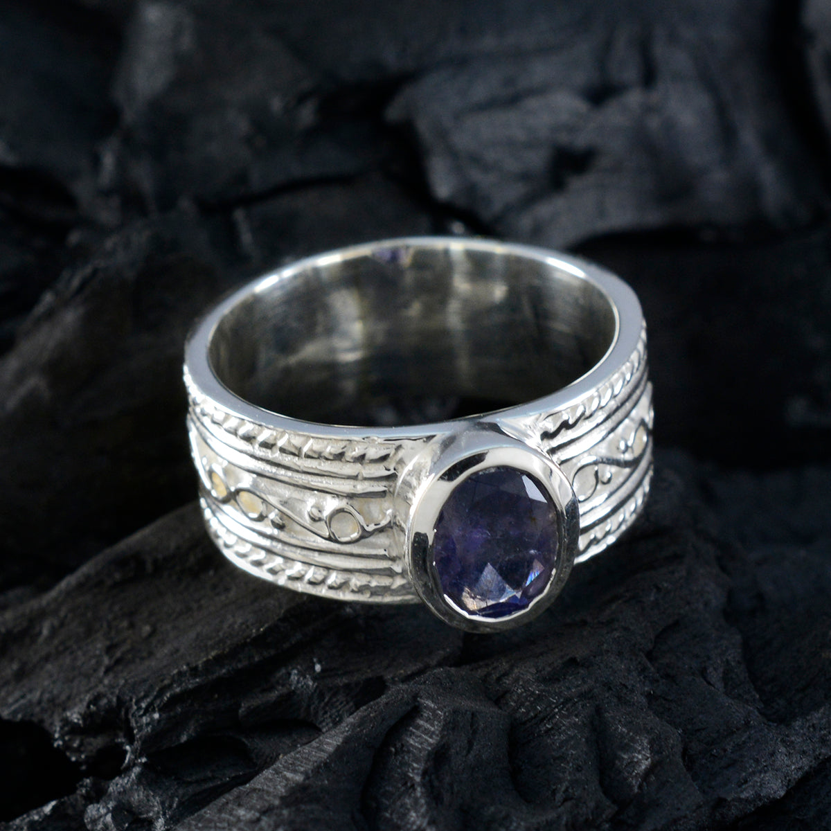 Liyana Art Deco Blue Solitaire Ring