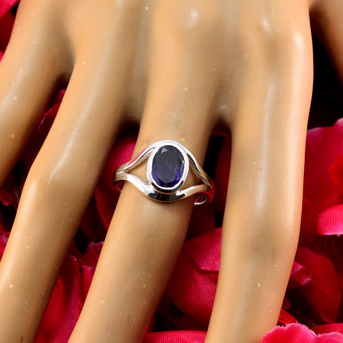 Ananya Modern Blue Solitaire Ring