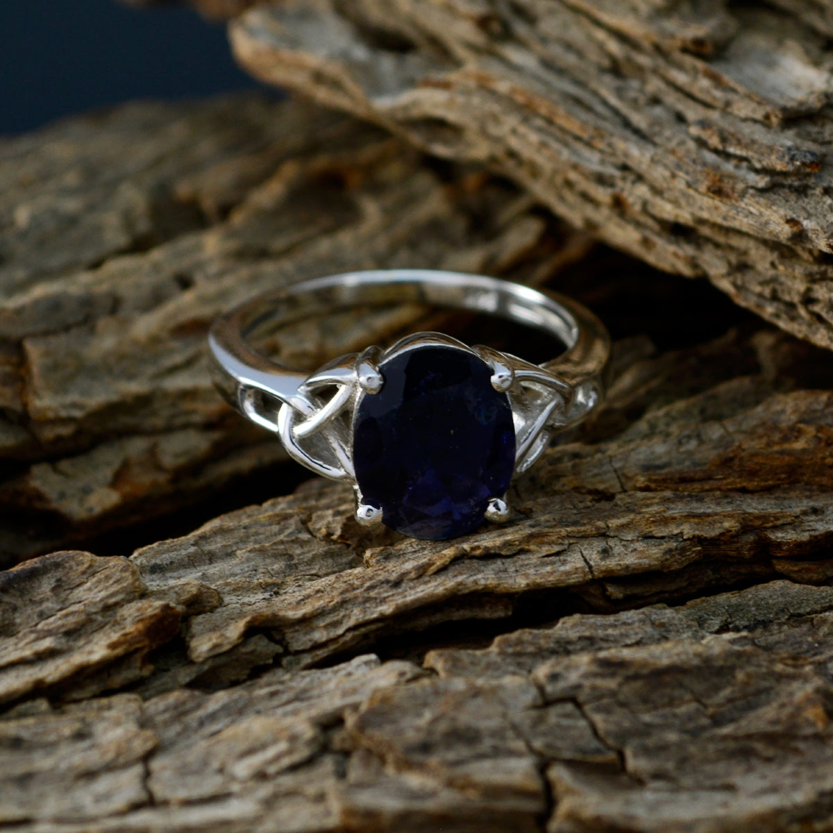Lily Claddagh Blue Solitaire Ring