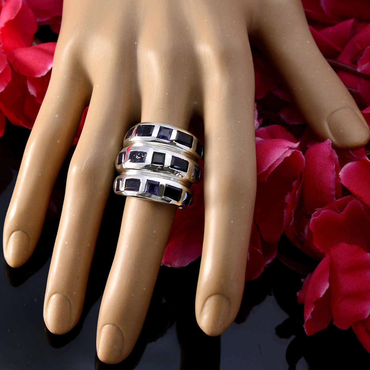 Lucia Cocktail Blue multiple Ring