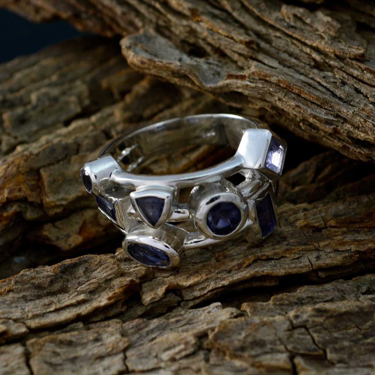 Alejandra Trendy Blue Trilogy Ring