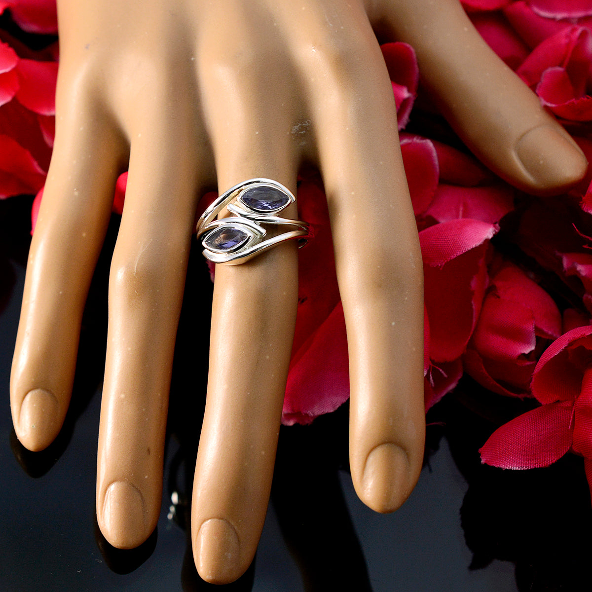Inès Contemporary Blue Toi et Moi Ring