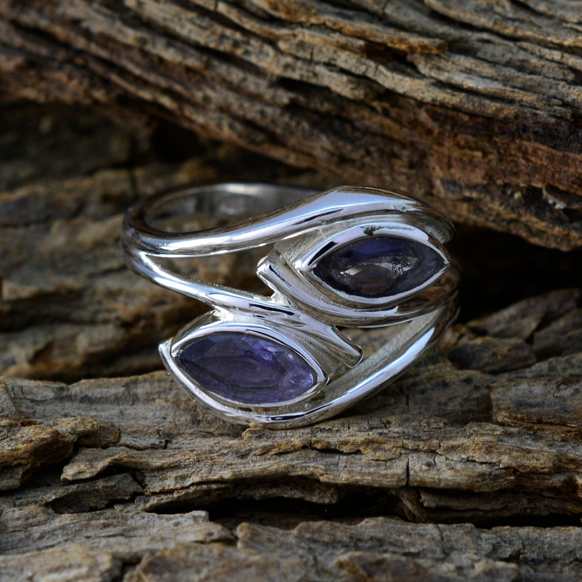 Inès Contemporary Blue Toi et Moi Ring