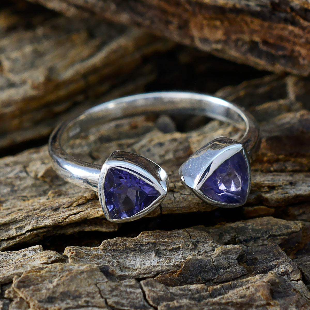 Soo-jin Modern Blue Toi et Moi Ring