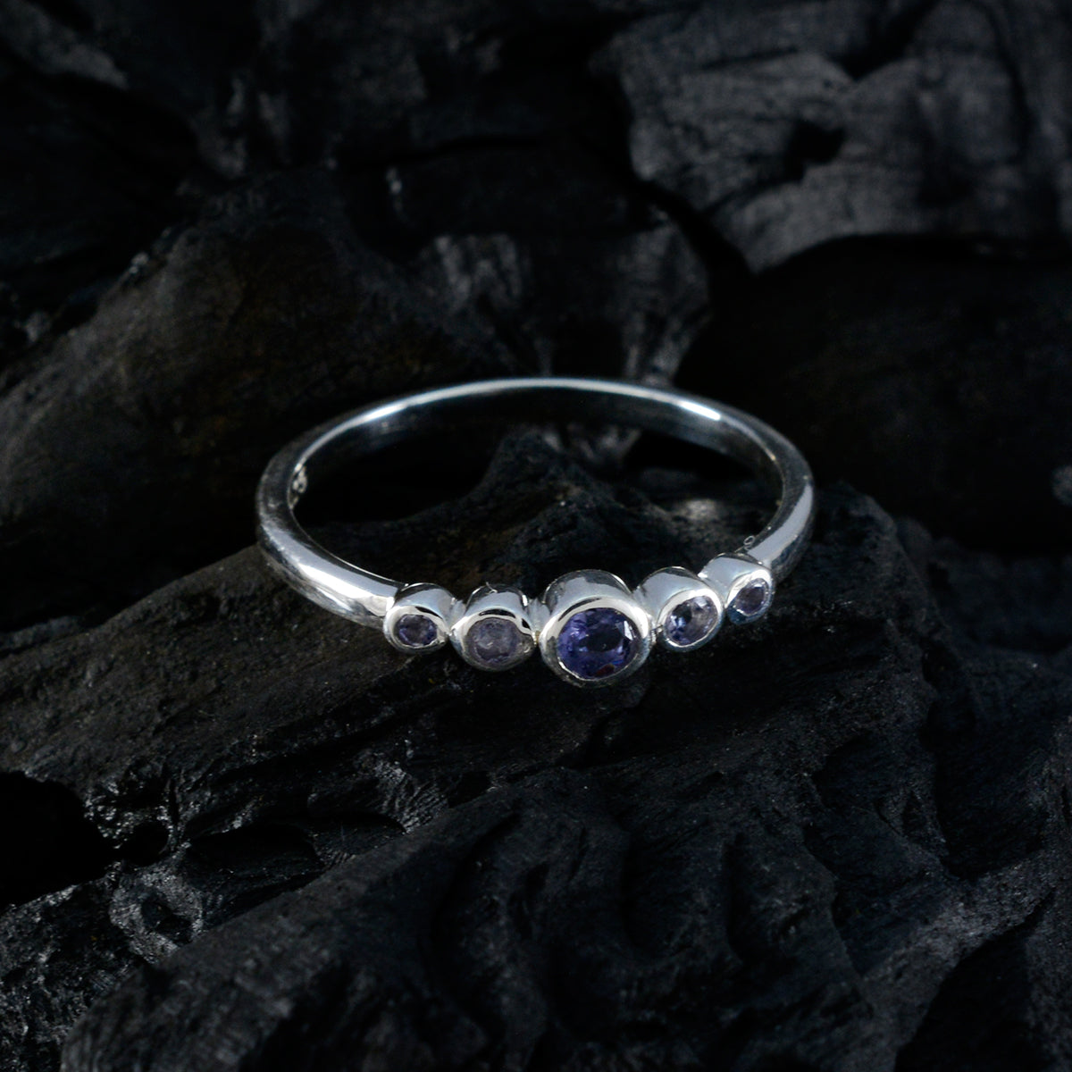 Ying Trendy Blue Penta Ring