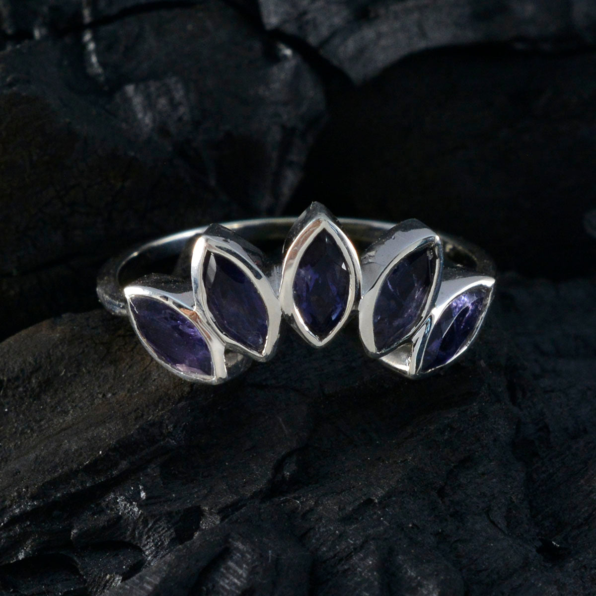 Claire crown Blue Penta Ring