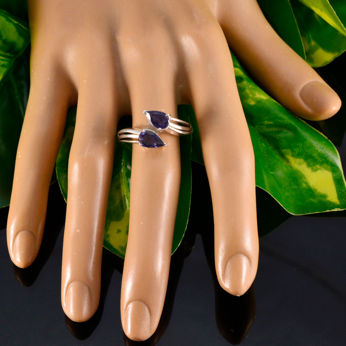 Natcha Fairytale Blue Toi et Moi Ring