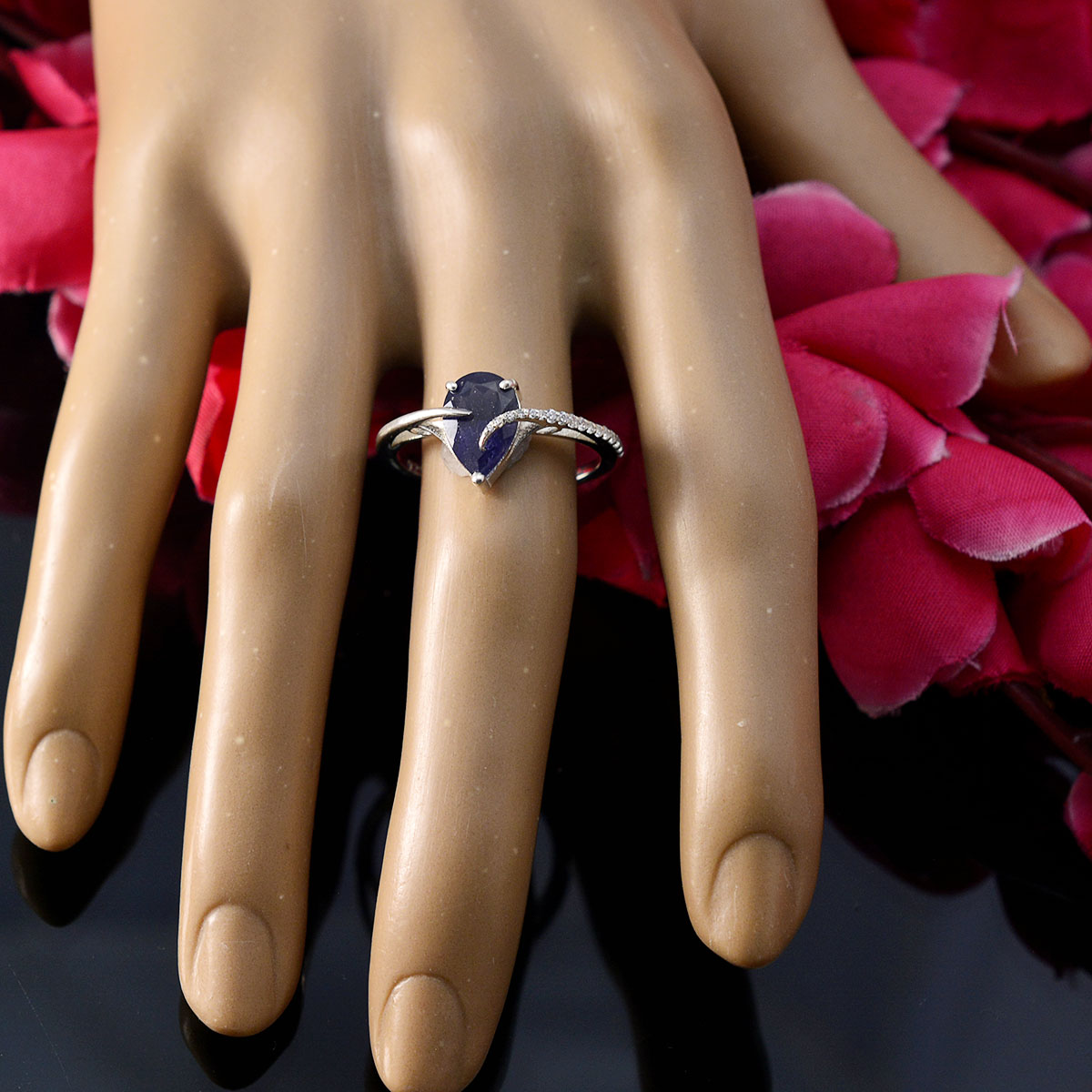 Chen Fairytale Blue Halo Ring