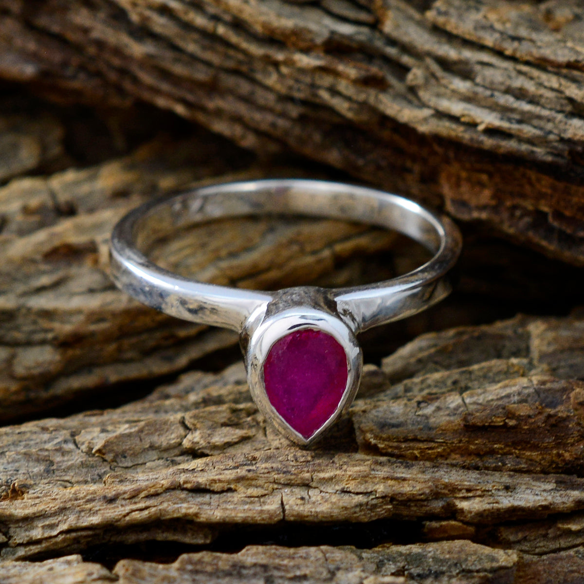 Ying Graceful Red Solitaire Ring