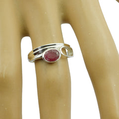 Maria Trendy Red Solitaire Ring