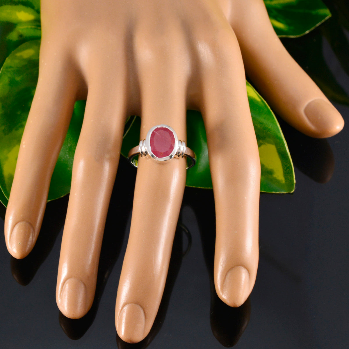 Aisha Graceful Red Solitaire Ring