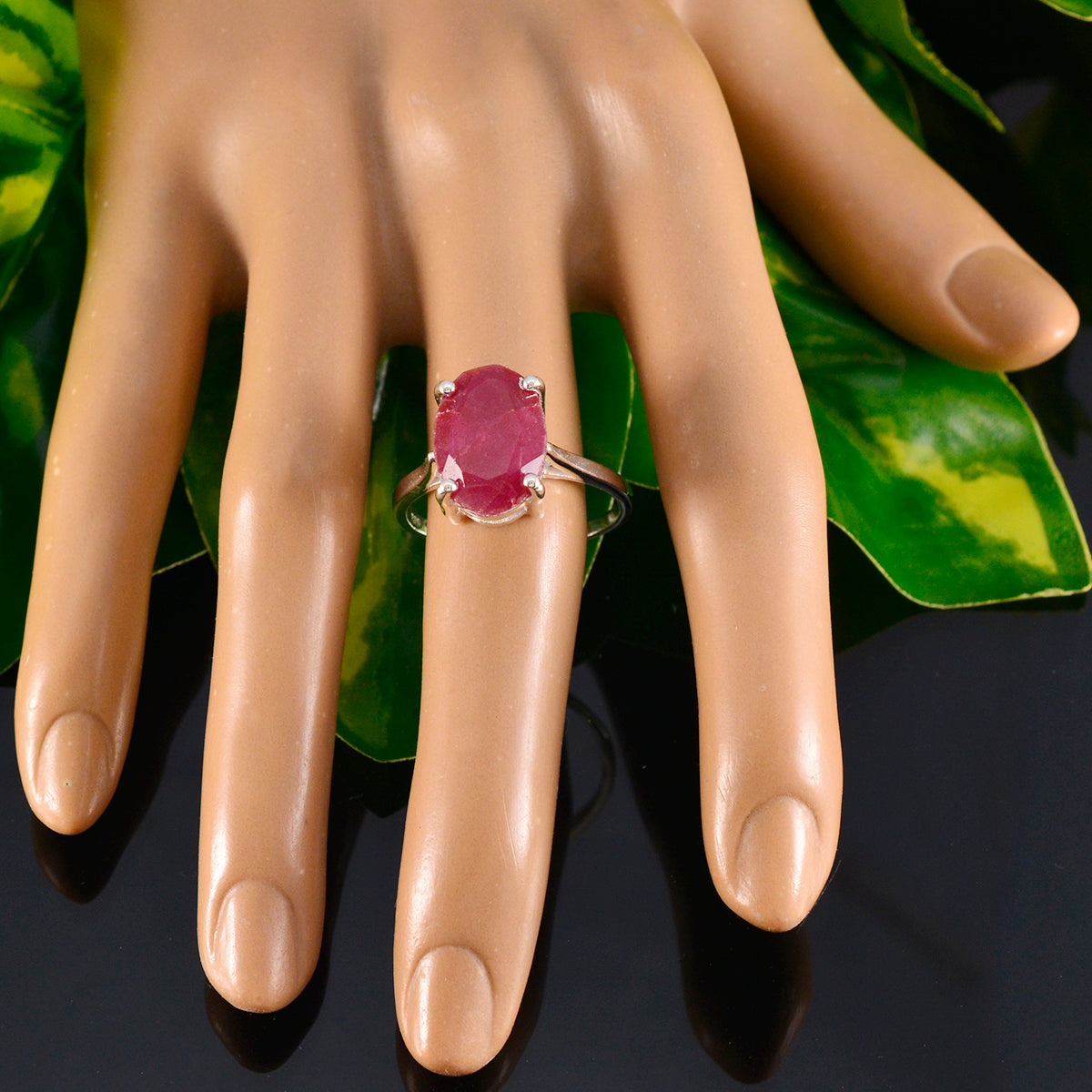 Pauline Boho Red Solitaire Ring