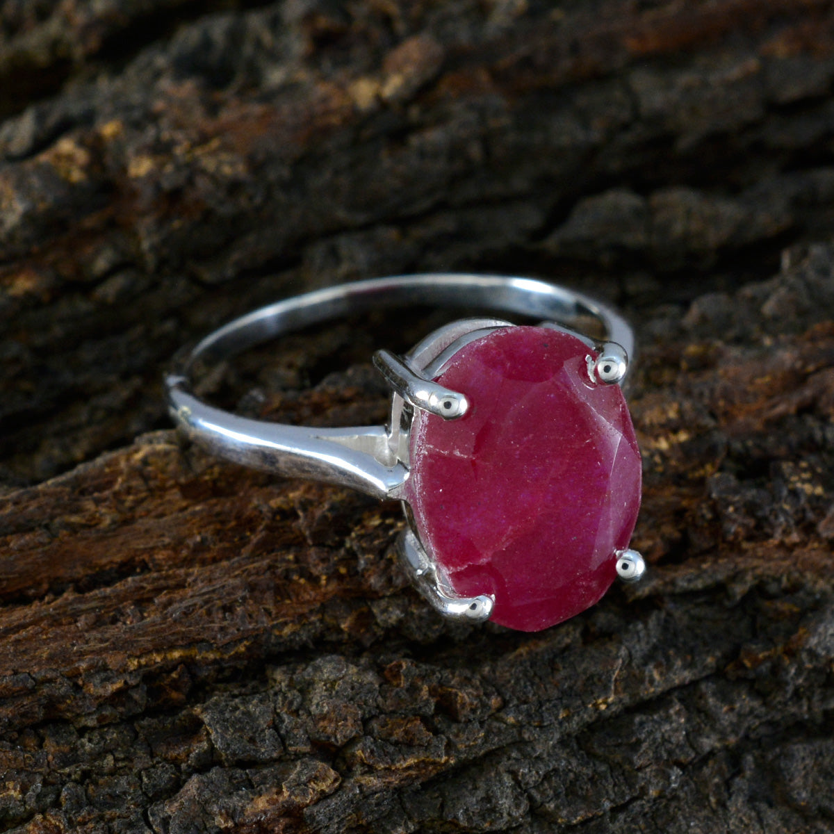 Pauline Boho Red Solitaire Ring